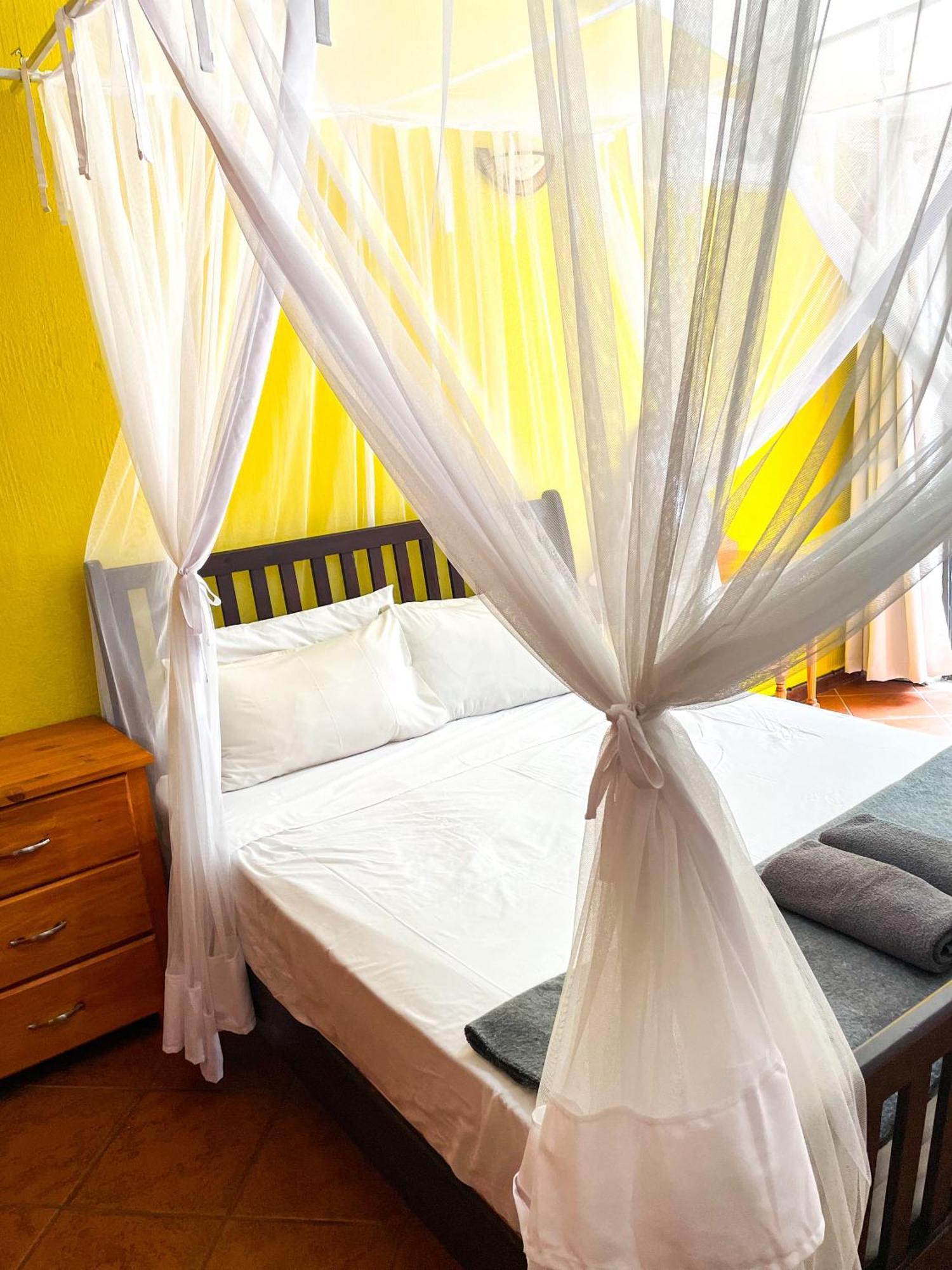 Kruger Park Hostel Marloth Park Εξωτερικό φωτογραφία